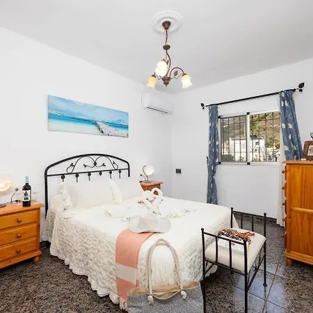 Alvarez Villa *